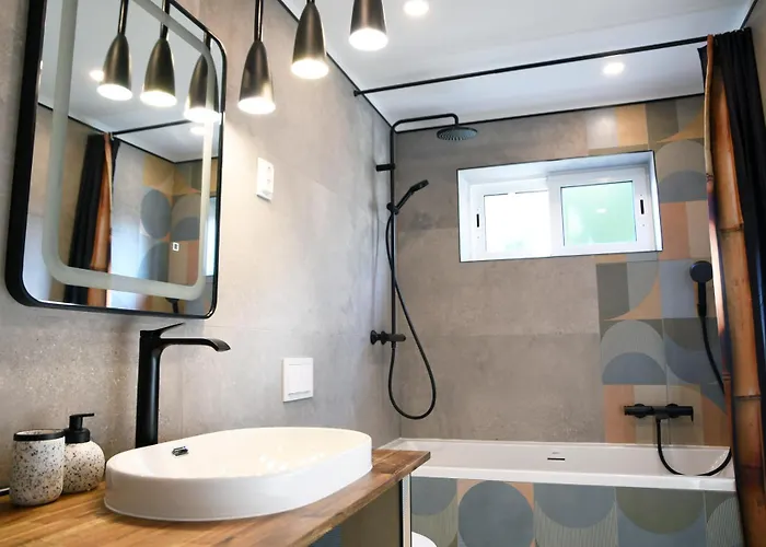 Soba Goli 5 * Komiža